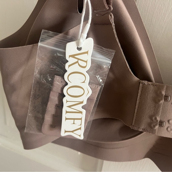 Seamless Brown Bra - Picture 4 of 4